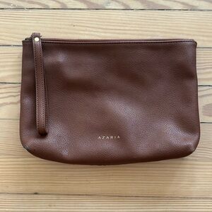 Azaria Clutch